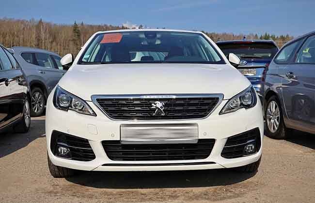 Потерпевшая в поисках автомобиля нашла интересное предложение на одном из интернет-ресурсов, но сделка по покупке Peugeot 308 пошла по сценарию мошенника