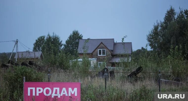 Дачу в ХМАО можно купить на одну месячную зарплату. Фото: Владимир Андреев © URA.RU