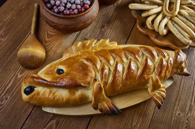 Главным угощением Вербного воскресенья были пироги-рыбники. Фото: Fanfo / Shutterstock / FOTODOM