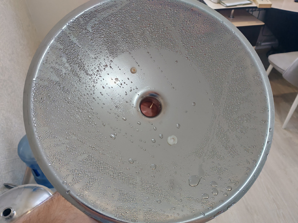 Оборудование нужно вытереть и хранить в сухом месте.