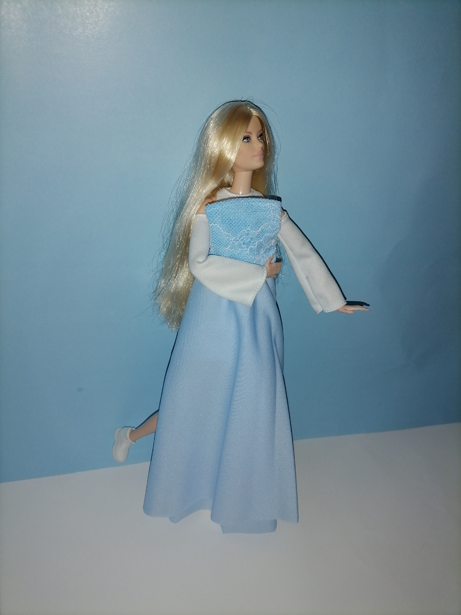 Платье от Вианы для Виктории. Barbie looks #6. Фото автора. 