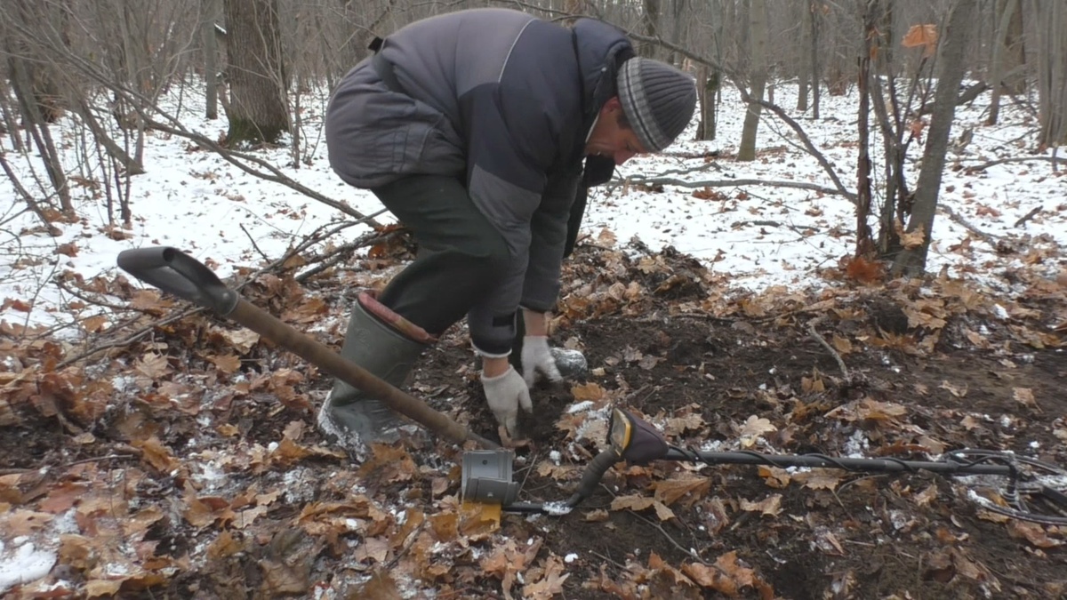Нашел пласты расплавленного свинца - почитайте, как все было!