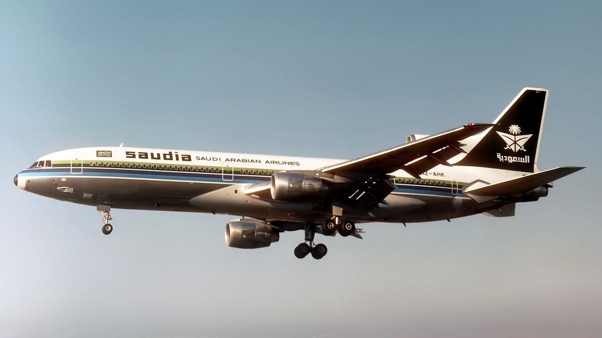 Тот самый самолет за 11 месяцев до случившегося. Модель: Lockheed L-1011-385-1-15 TriStar 200