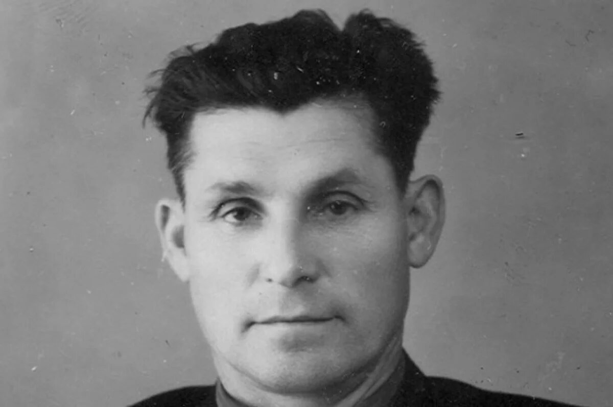    После войны Герой Советского Союза вернулся в Иркутск