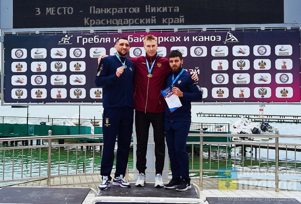 Три медали на чемпионате России - это круто!📷    «В греблю меня привёл Опалев – после пожара»: победивший в чемпионате России волжанин рассказал о случае, с которого началась его карьера
