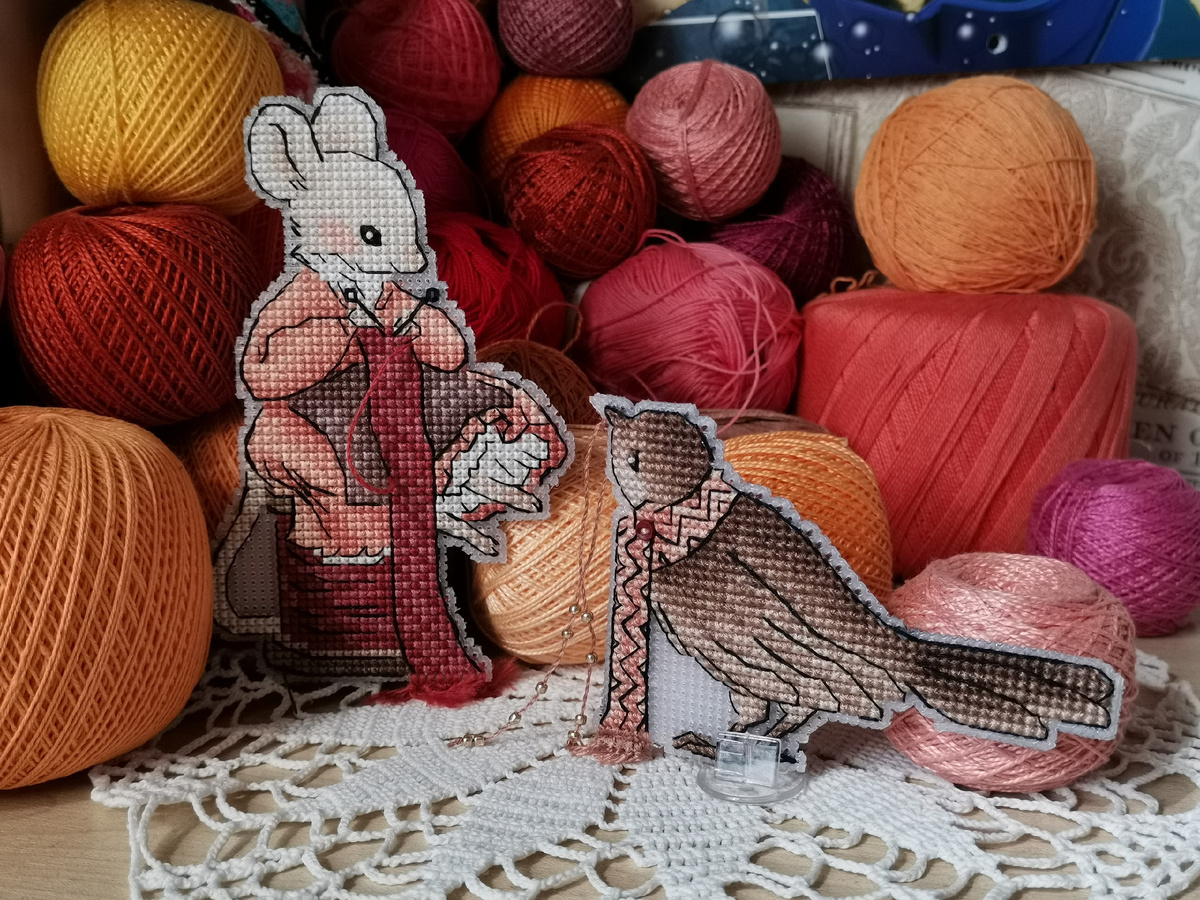 Довольн давняя, но любимая вышивка по схемам Анастасии Берг.