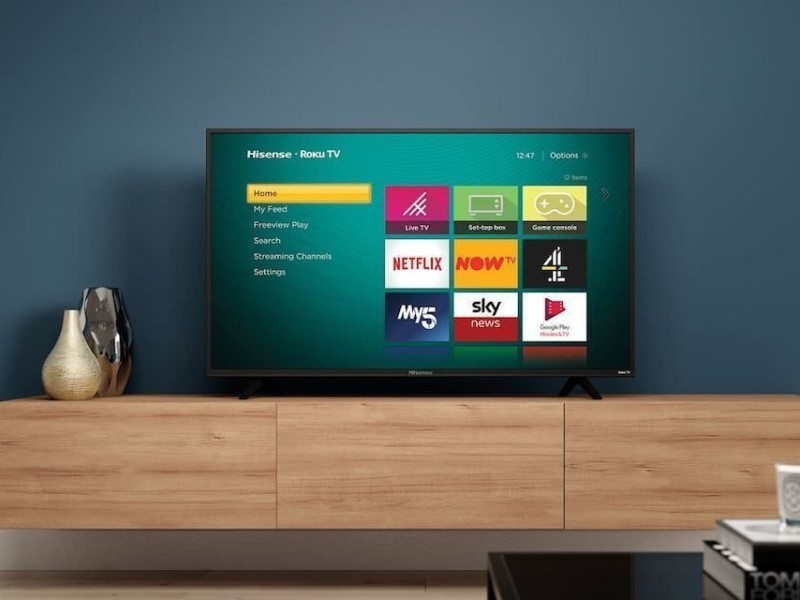    Hisense анонсировала телевизор с матрицей на квантовых точках и сабвуфером