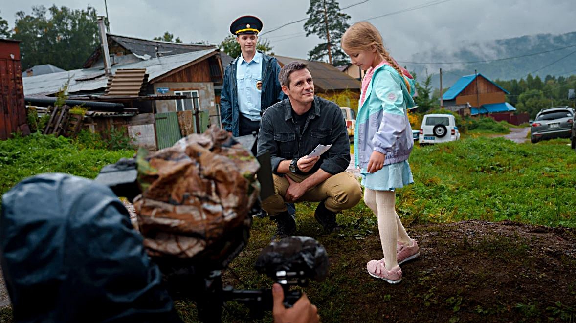 Кадр из сериала «Ронин» 