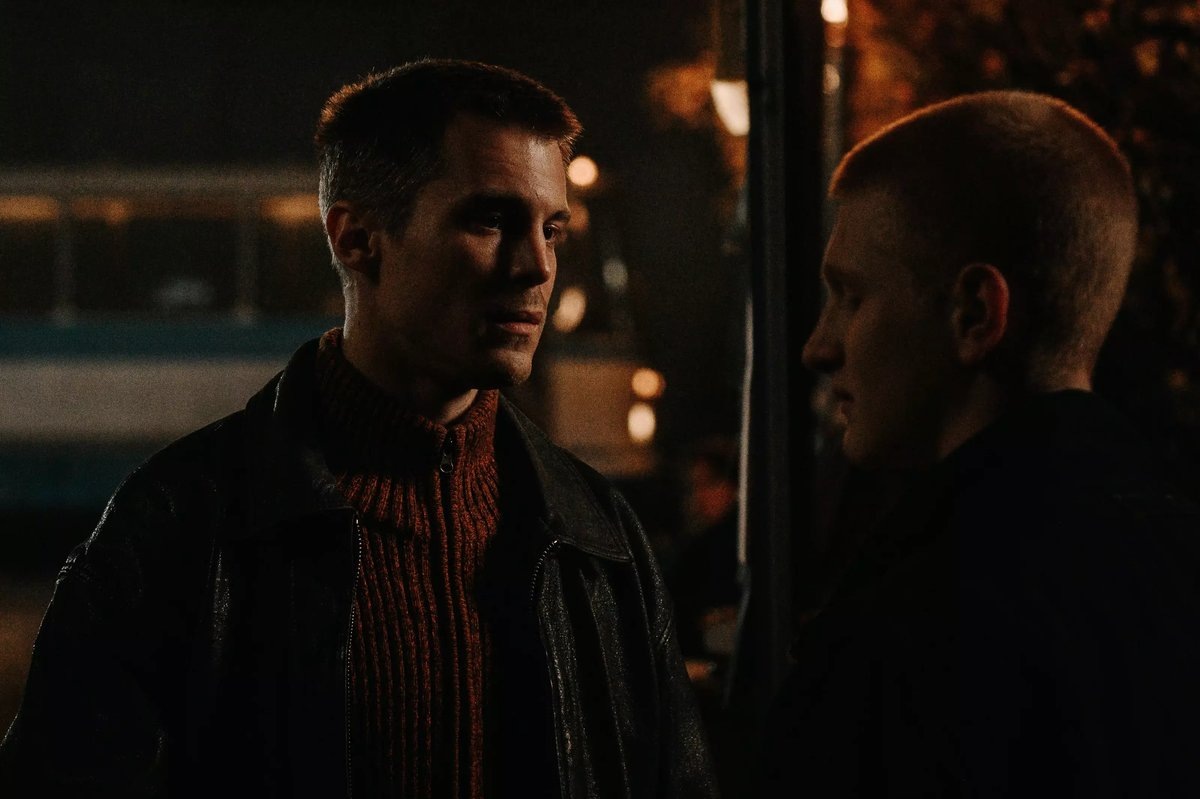 Кадр из сериала 2-го сезона "Фишер"