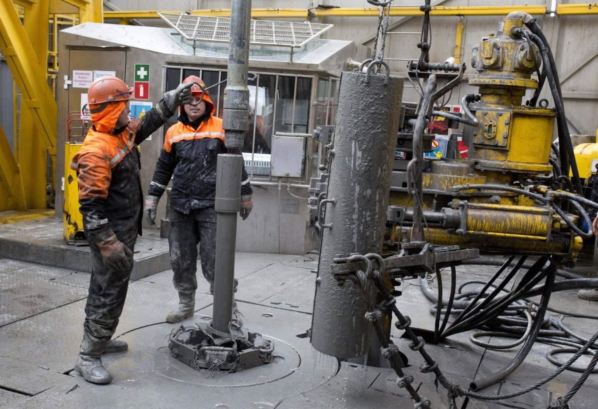    В Югре выставили на торги три нефтегазовых месторождения