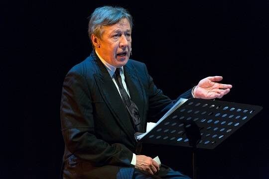    УФСИН опровергло информацию о готовящемся фуршете в связи с освобождением Михаила Ефремова