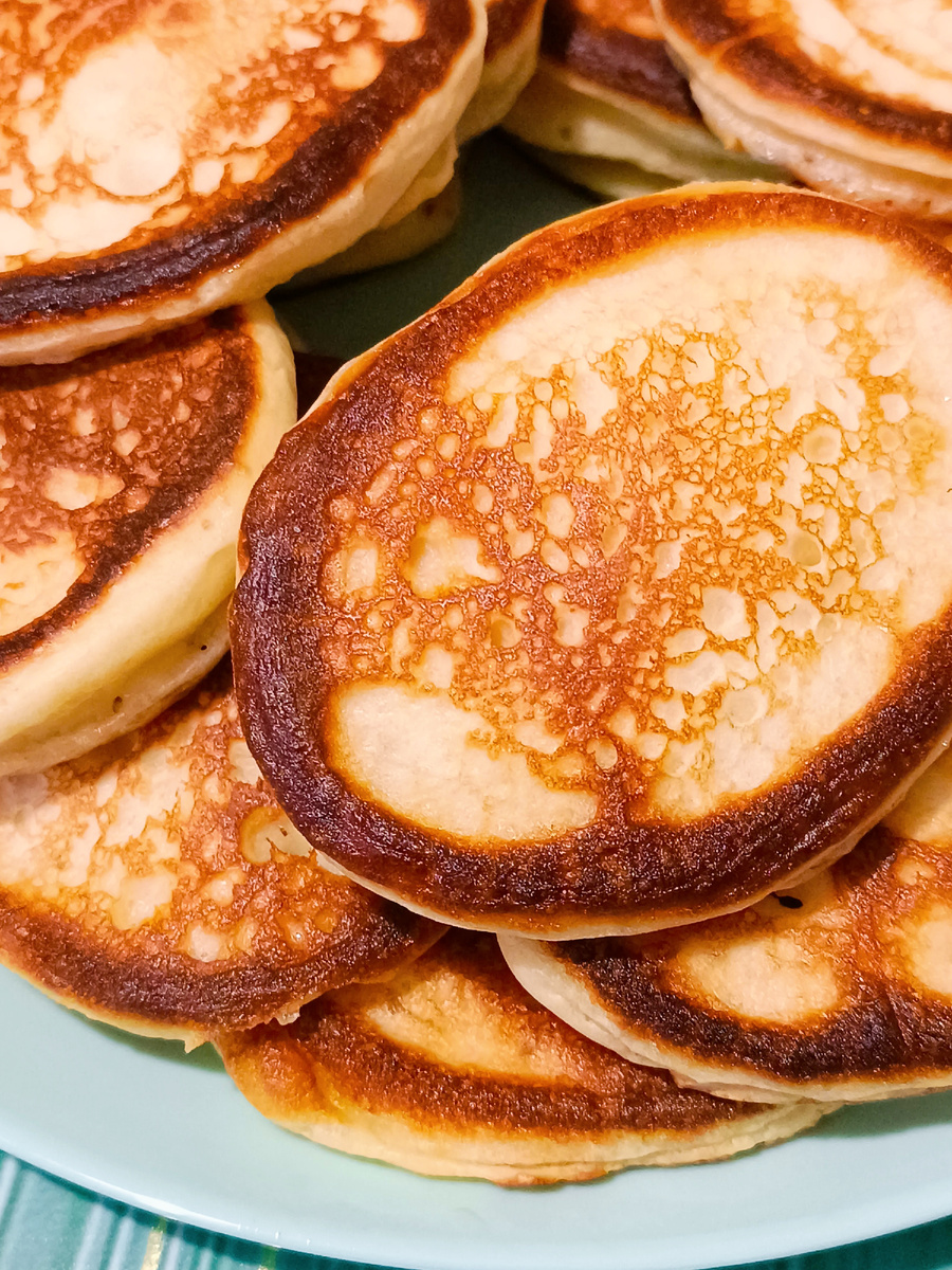 Ладушки, ладушки, напекли оладушки. 