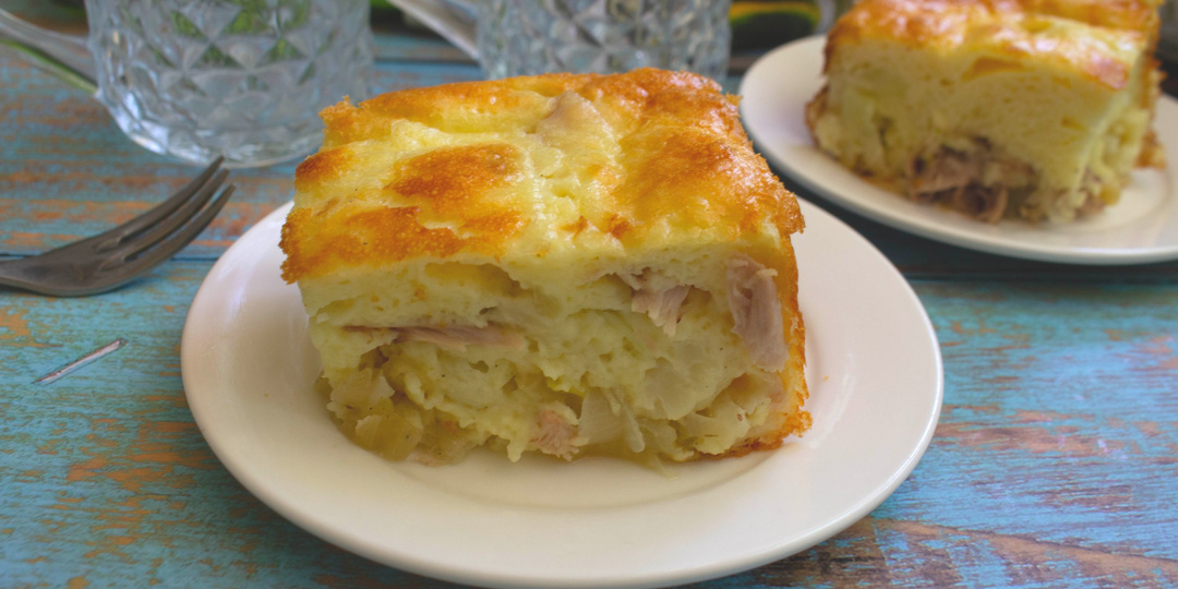 Заливной пирог Паштида с цветной капустой и вареным куриным мясом