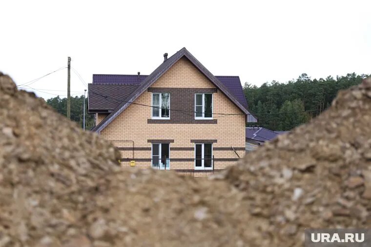 В Челябинске за год цены на частные дома выросли на 20%. Фото: Размик Закарян © URA.RU