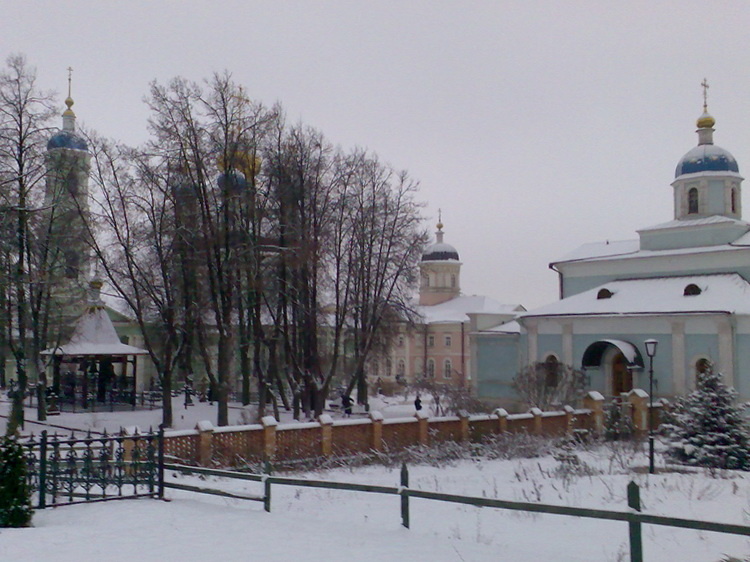 Оптина Пустынь зимой