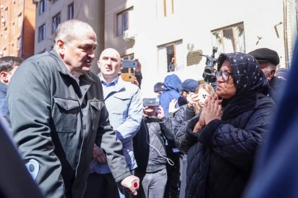    В Махачкале после взрыва газа заменили 127 окон в поврежденных домах