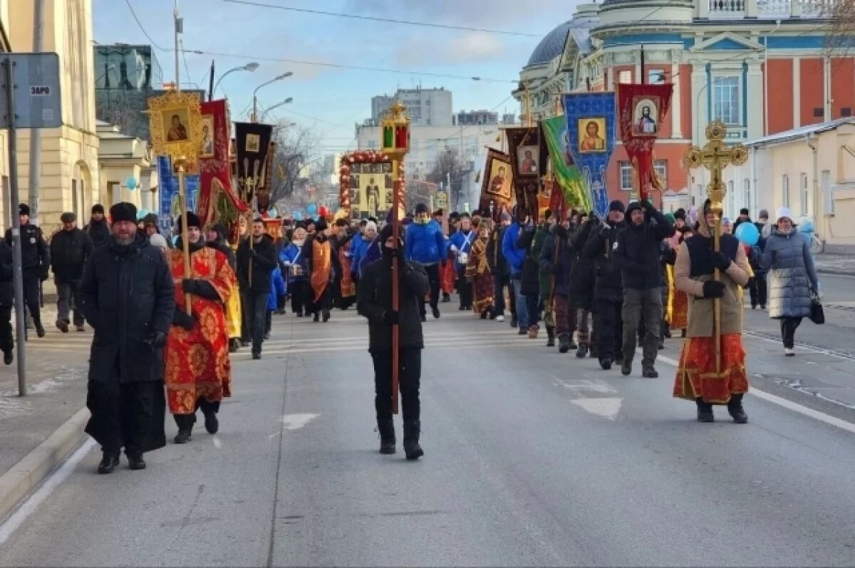    В Екатеринбурге ограничат движение из-за Крестного хода