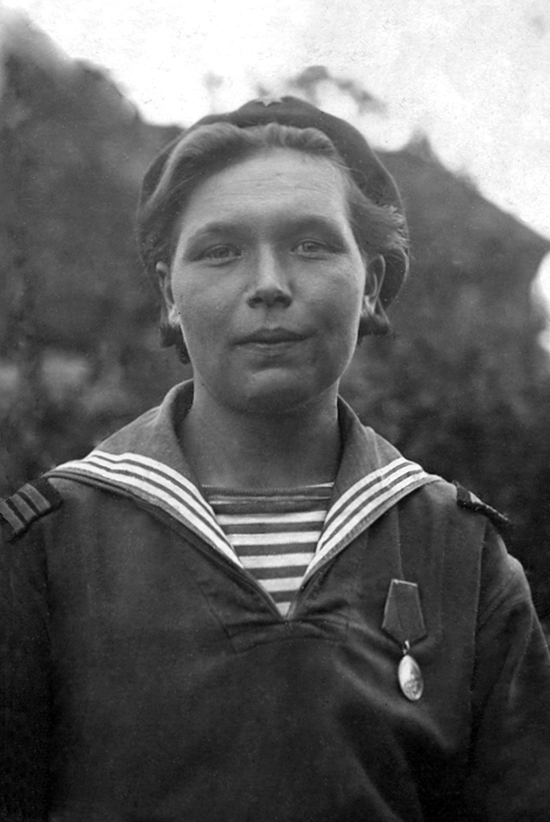 Печенкина Надежда Ивановна 1944 г. Ладога.