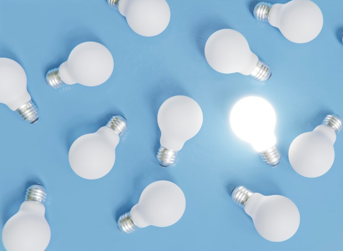 Для светодиодной лампы обычно бывает достаточно мощности 8-10 Вт.