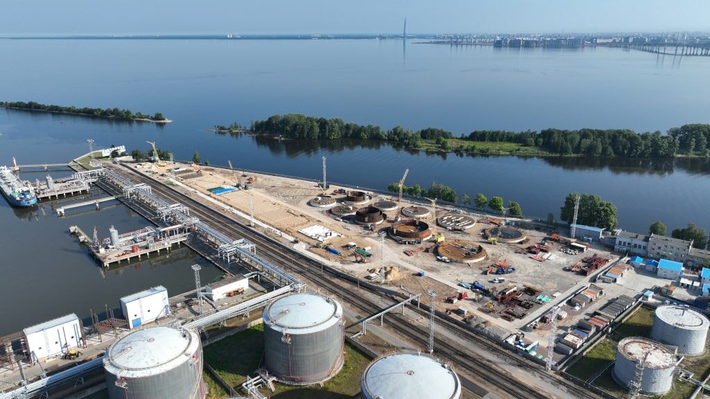 Фото: telegram.org/ Петербургский нефтяной терминал