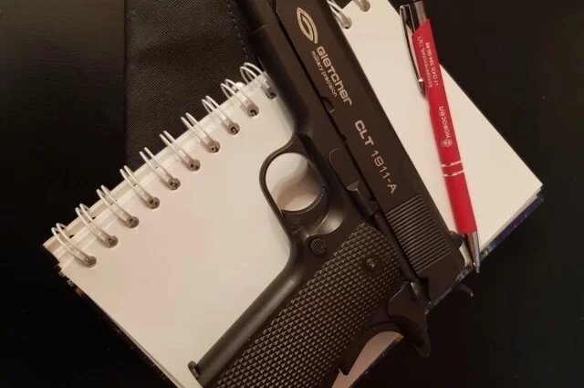    Что за стрельба произошла в колледже Нового Уренгоя?