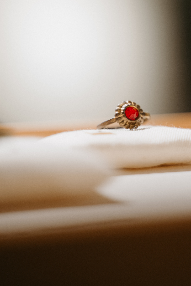 Перстень с алым акцентом, найденное на месте строительства «Обыденского № 1»