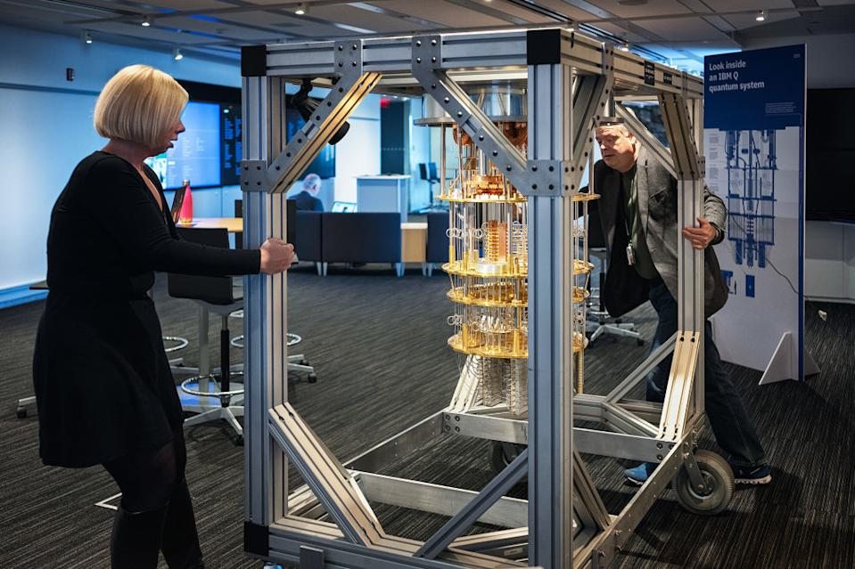 Фото: Квантовый компьютер IBM, AU News