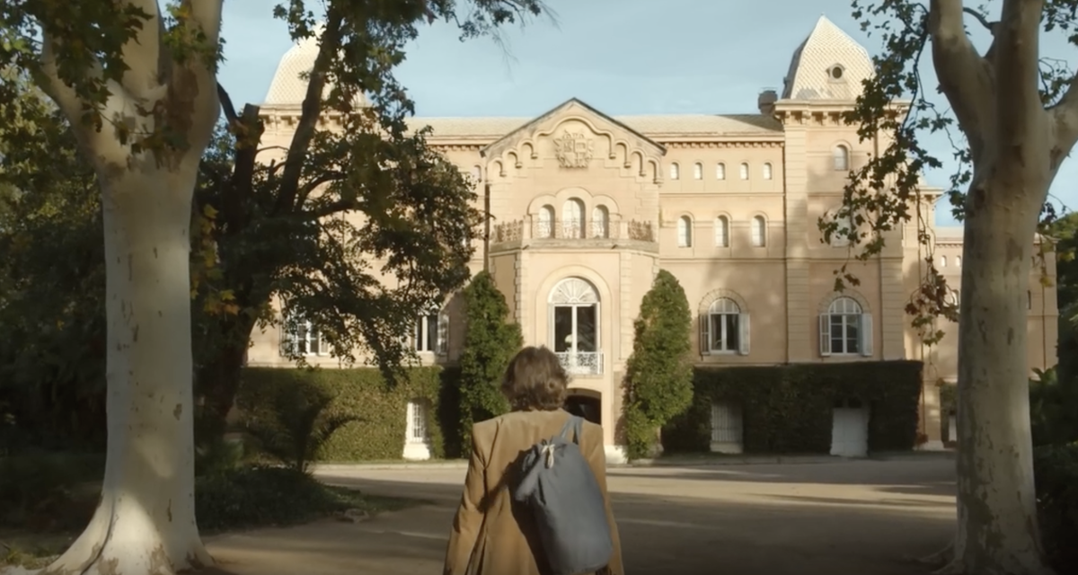 Кадр из фильма "Школа мистера Пингвина" (2024)