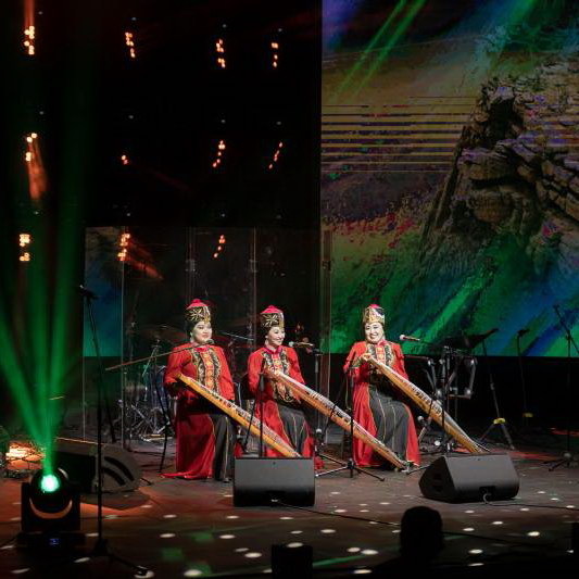     В состав жюри конкурса этнической музыки «Вся страна» вошли видные деятели культуры из России и ближнего зарубежья