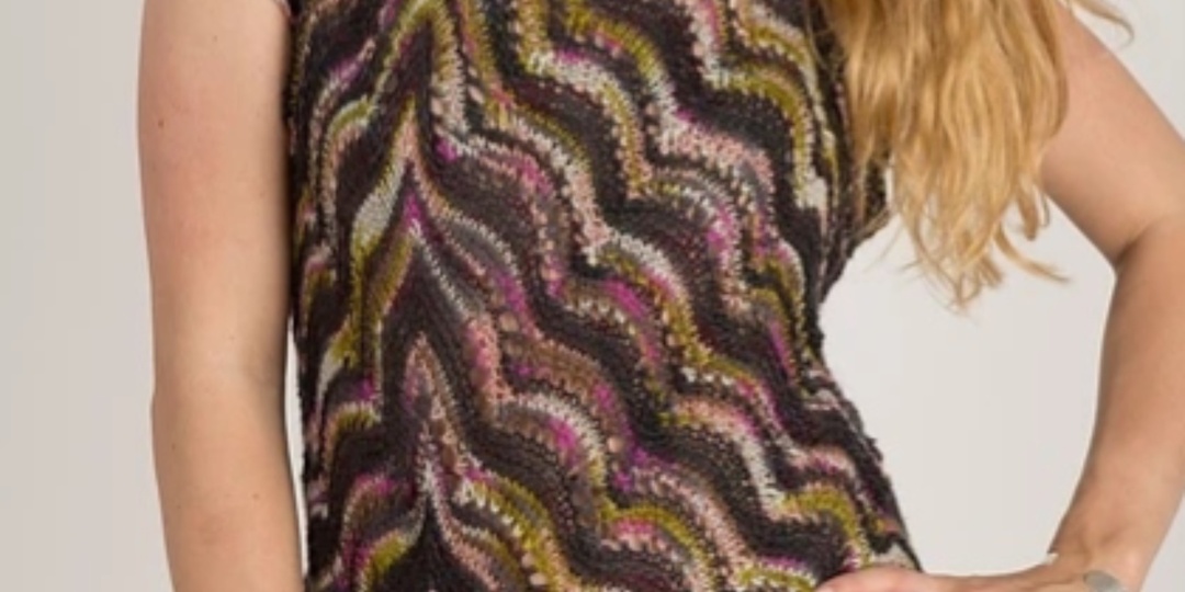 Асимметричный топ с центральной линией: пошаговое описание вязания