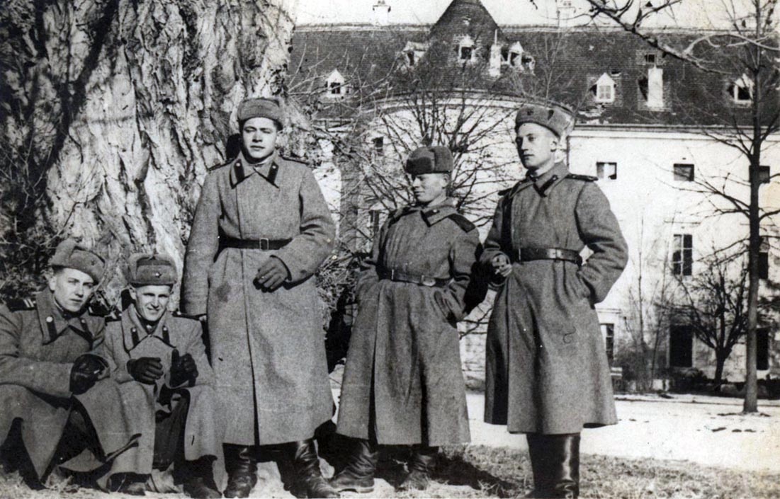    Рассказываем о военных подвигах сибиряка Алексея Жильцова на фронтах Великой Отечественной войны