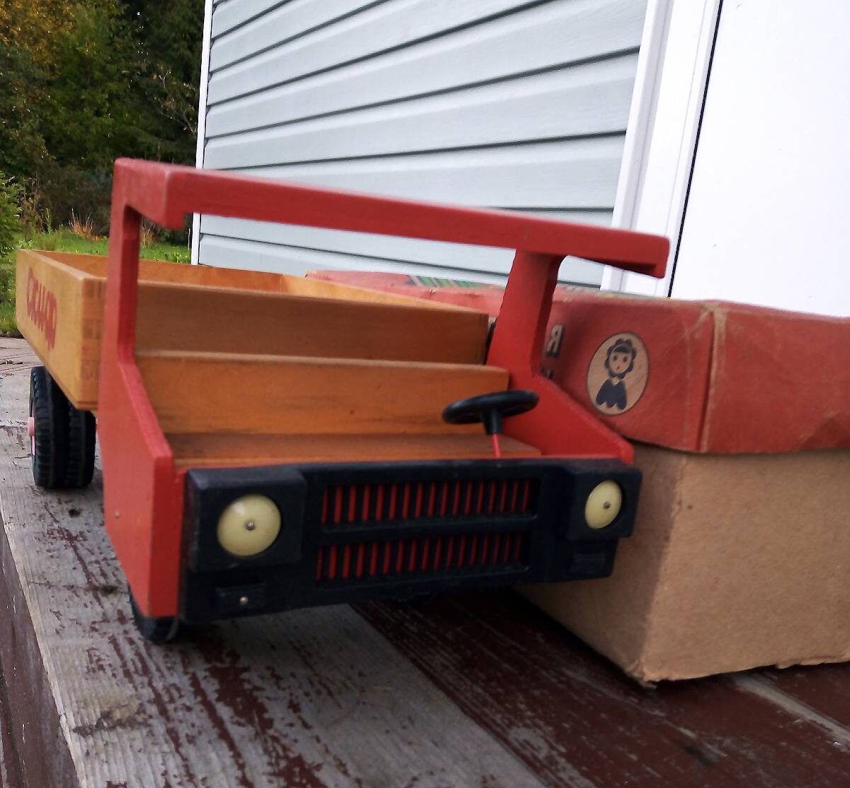 Автомашина бортовая "Скиф", Минская фабрика "Мир". Фото из открытых источников, листаем галерею -->>