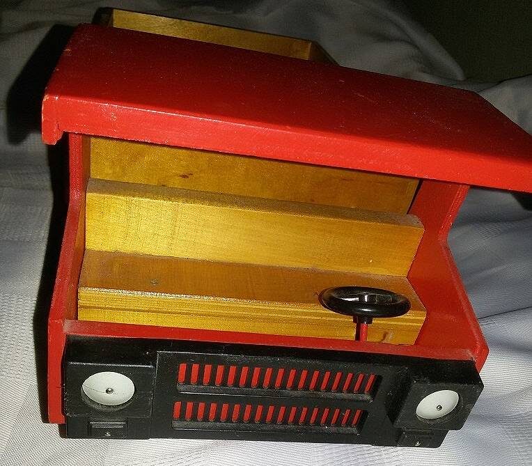 Автомашина бортовая "Скиф", Минская фабрика "Мир". Фото из открытых источников, листаем галерею -->>