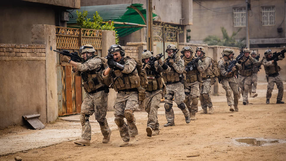 Между зрителем и происходящим на экране все время остается дистанция, исключающая эмоциональное вовлечение.📷Фото: DNA Films