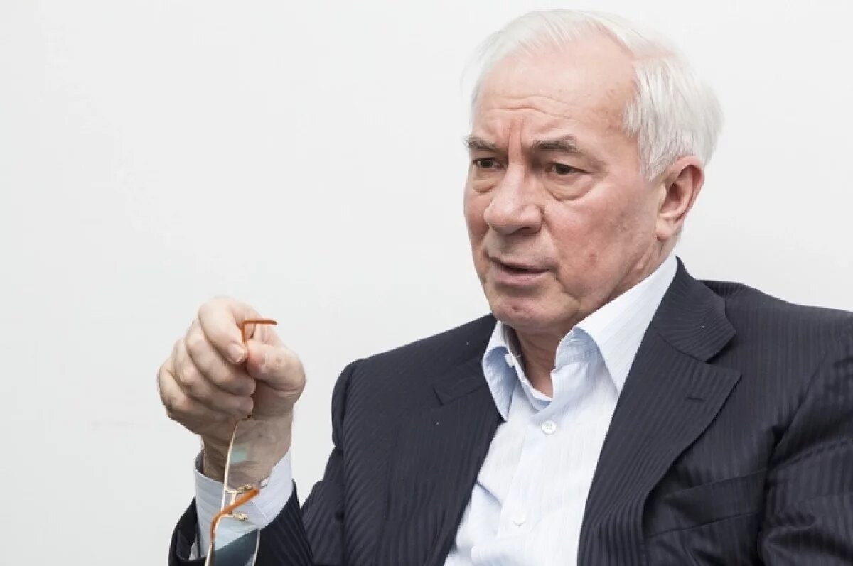    Азаров: призывники на Украине опасаются полиции из-за боязни мобилизации