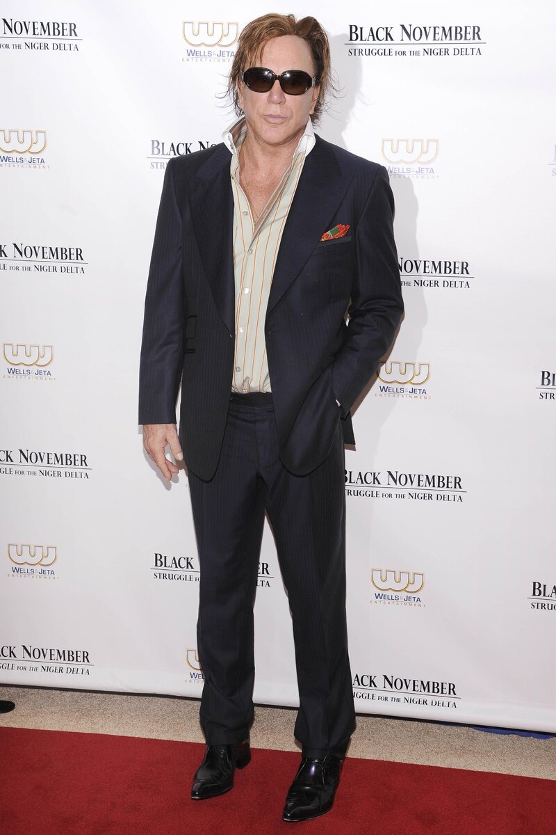 Листайте вправо, чтобы увидеть больше изображений