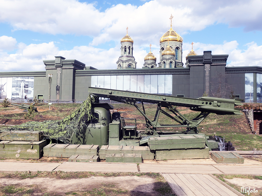 БМ-13 "Катюша" на шасси ЗиЛ-157