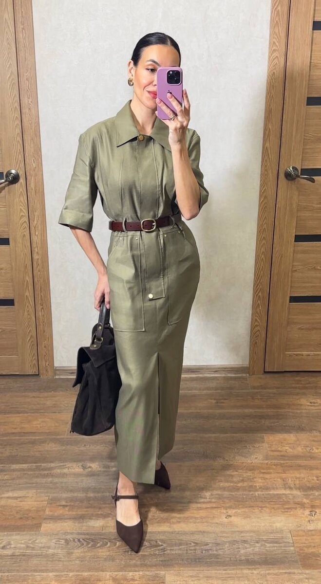 Поменяла ремень на коричневый и добавила обувь и сумку в цвете горького шоколада