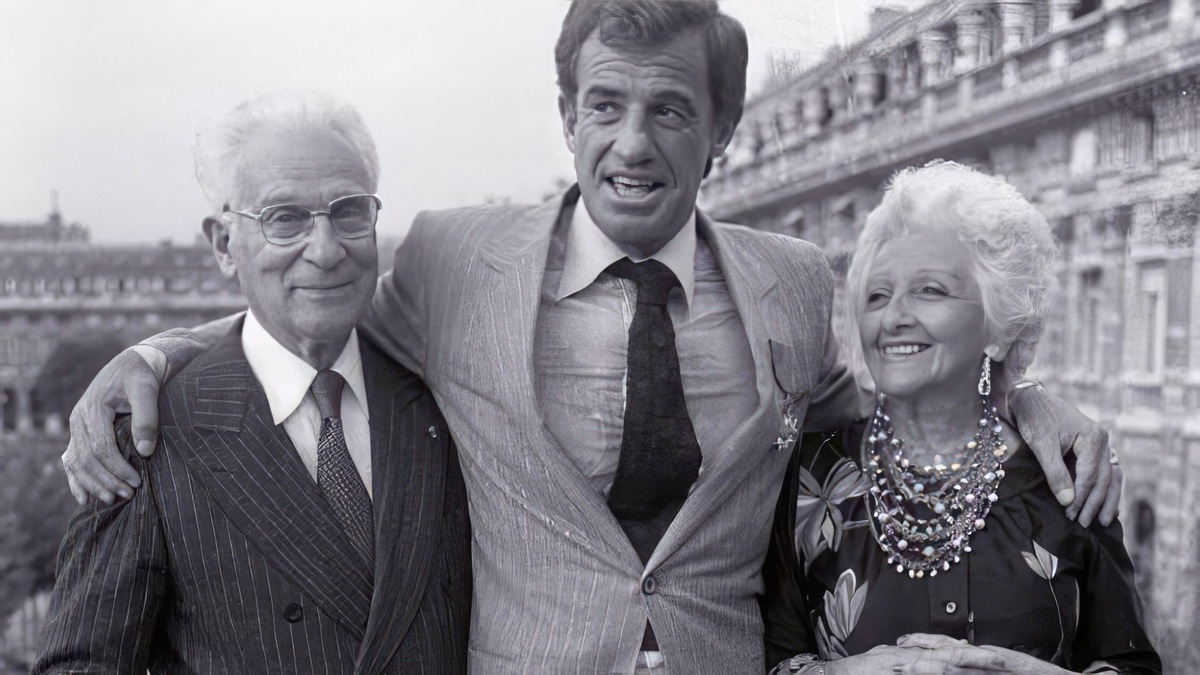 Жан-Поль с родителями. Фото с сайта - https://uznayvse.ru