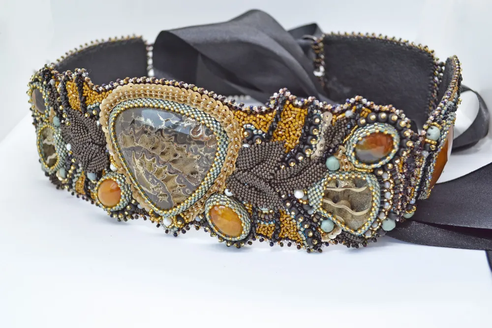 Пояс , вышитый бисером с симбирцитами RINABEAD