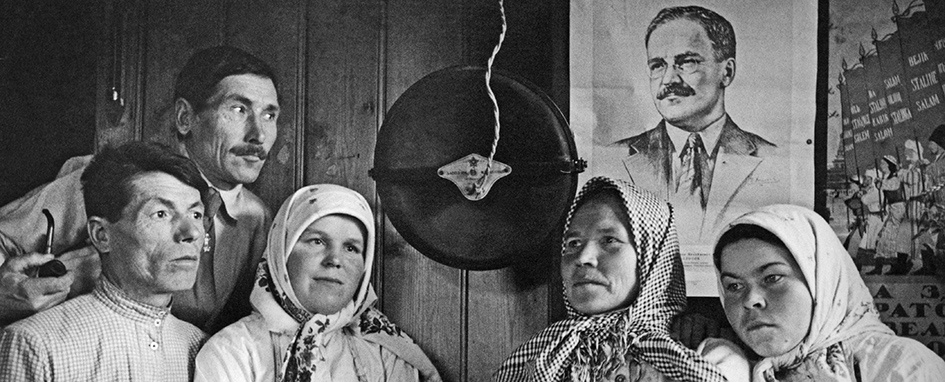 Источник https://s0.rbk.ru/v6_top_pics/resized/964x382_crop/media/img/5/30/755227624837305.jpg