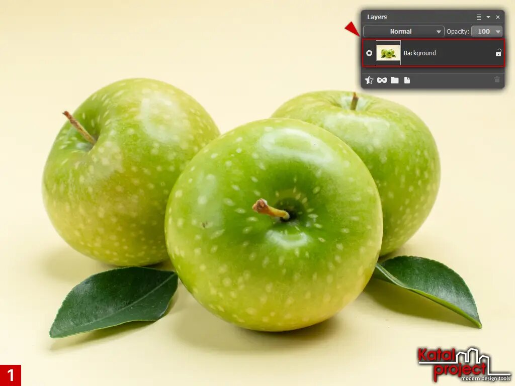 Исходная фотография яблок в окне изображения AliveColors