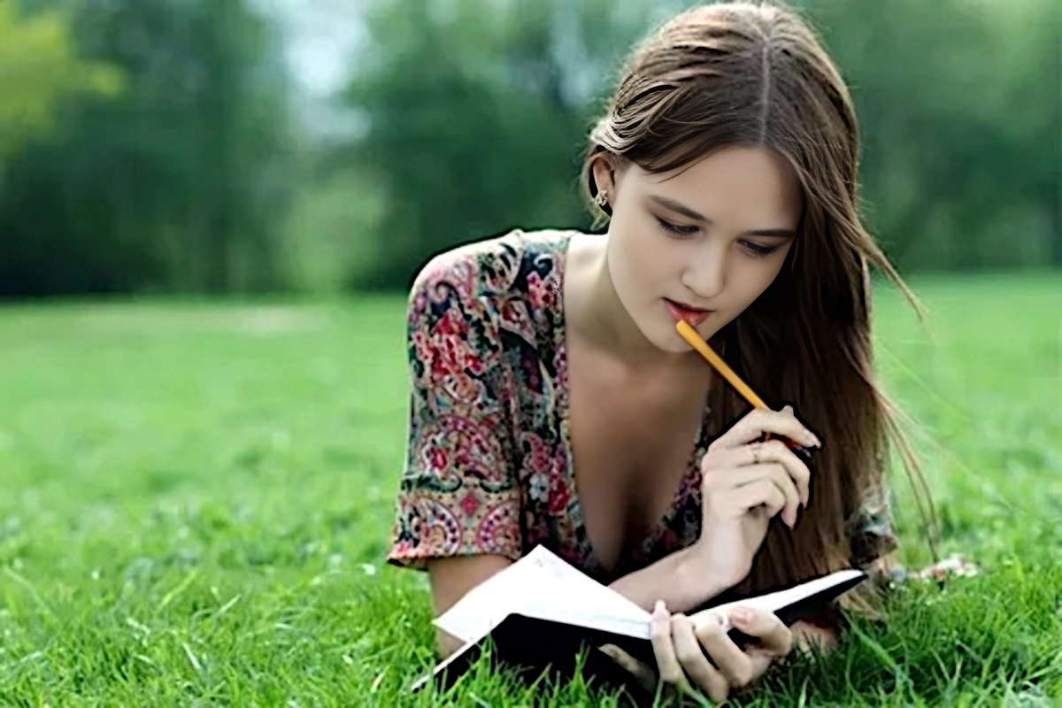 "Мыслительница".