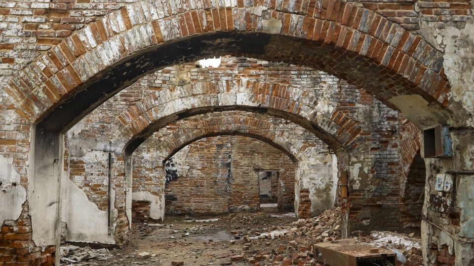    Барнаульский сереброплавильный завод. Источник: Толк