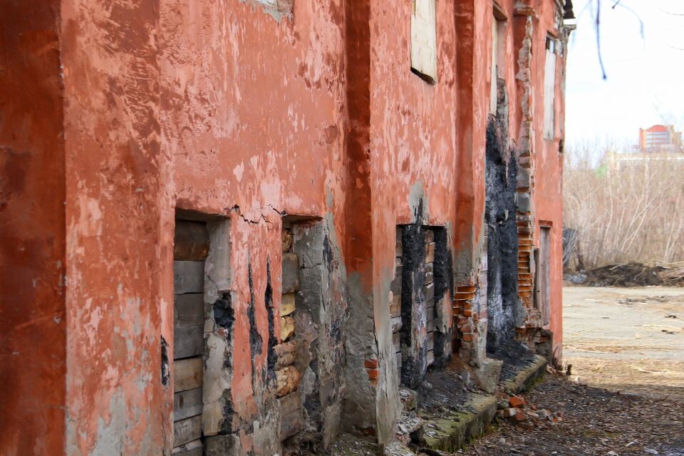    Барнаульский сереброплавильный завод . Источник: Толк