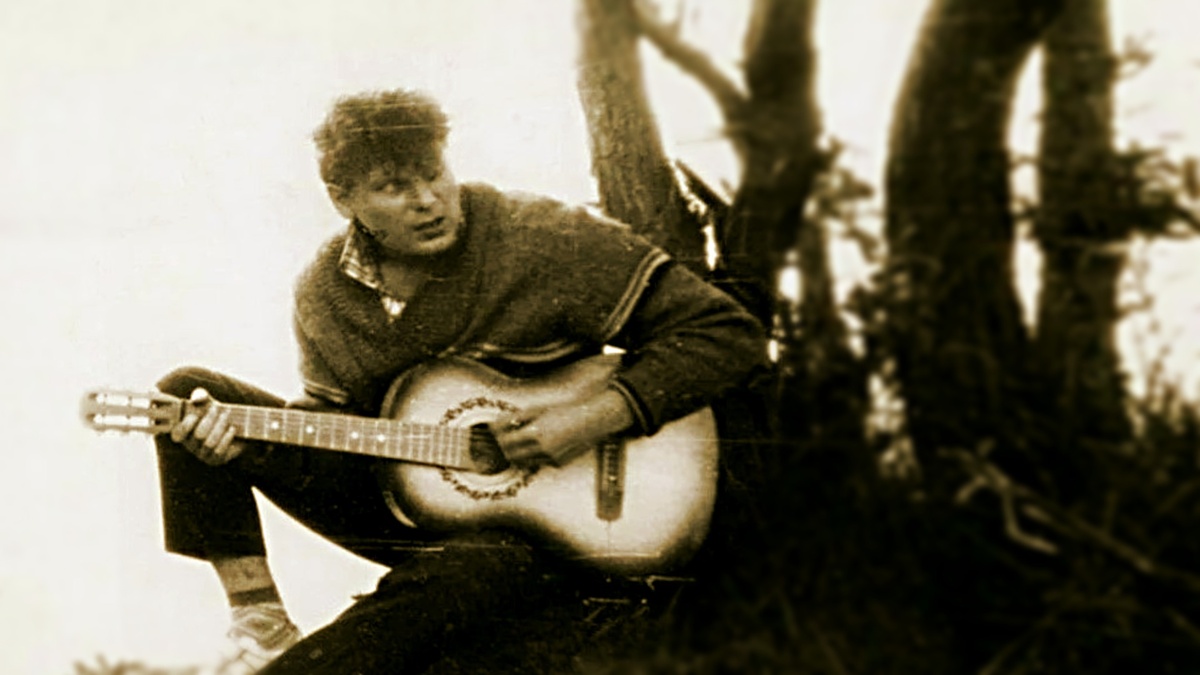 Юрий Клинских