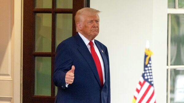    © AP Photo / Mark Schiefelbein