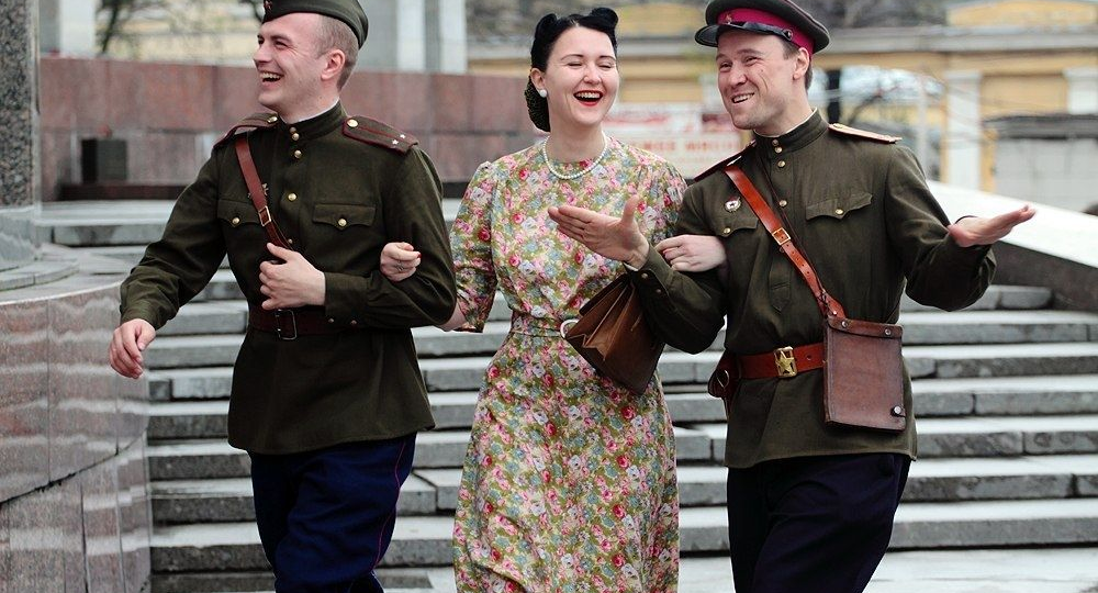 «Красота победы» — мода послевоенного времени глазами современников