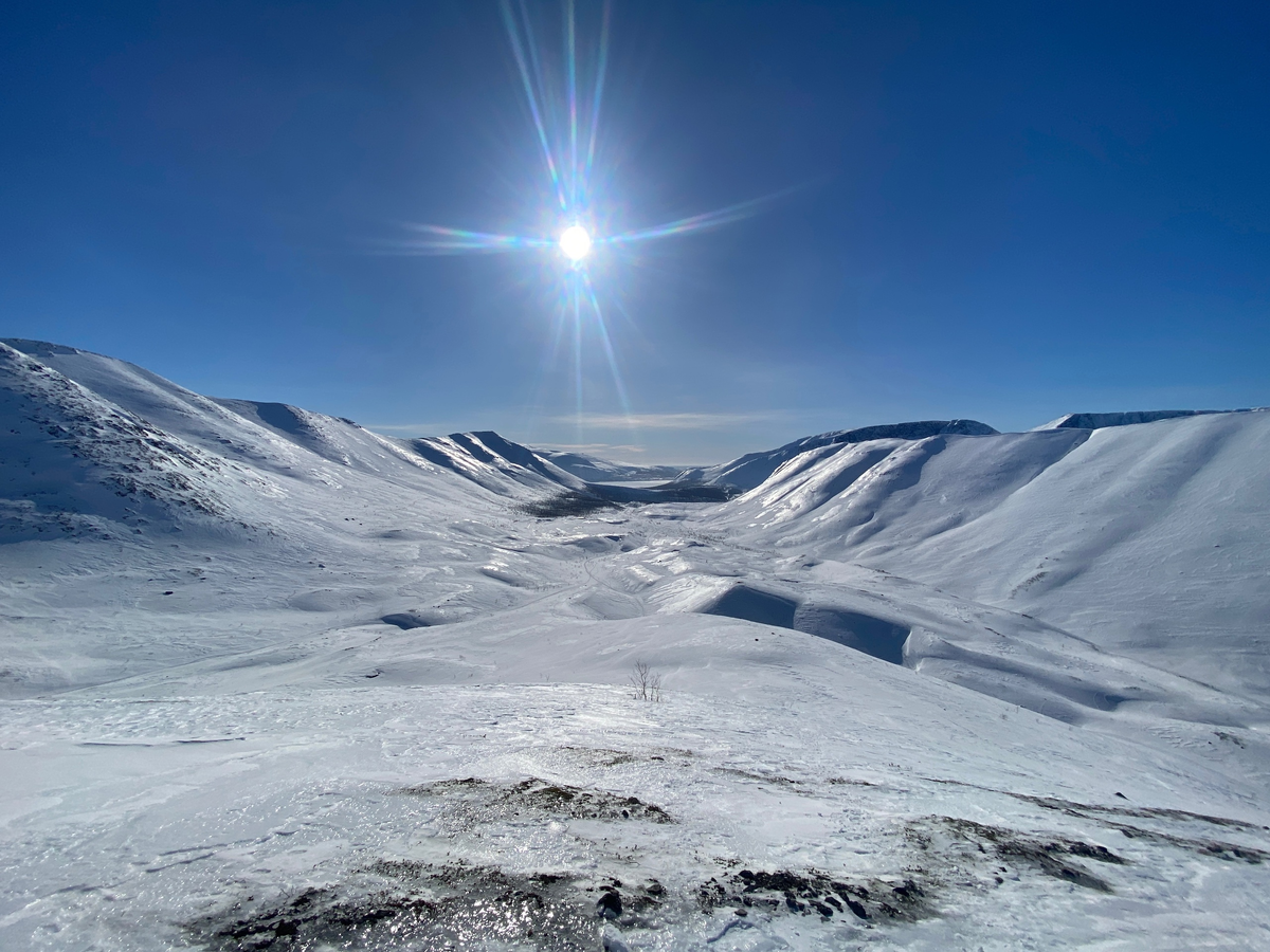 Небольшой спойлер: вот такое мы видели по пути наверх