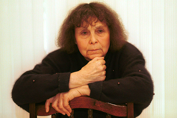    «От западного искусства Губайдулина брала типы контрастной и конфликтной музыкальной драматургии. От Востока — тембровые решения, то есть окраску звука».   
Фото: © Natalya Loginova / Global Look Press / www.globallookpress.com